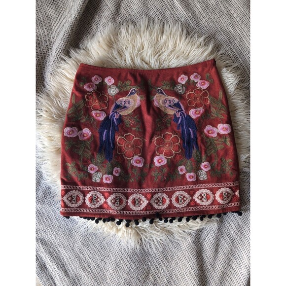 Altar'd State Red Mini Skirt Size Small Linen Blend Floral Bird Embroidered Boho - Picture 2 of 10